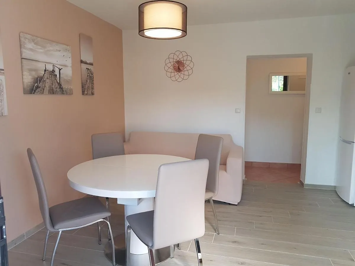 Apartments Kristijan M Lopar 0*,  Croatia