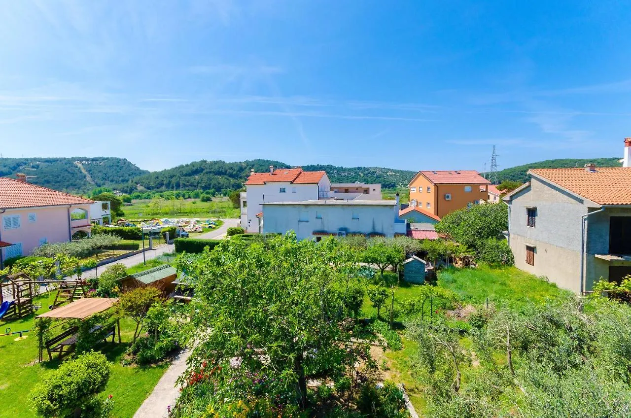 Apartments Kristijan M Lopar Croatia